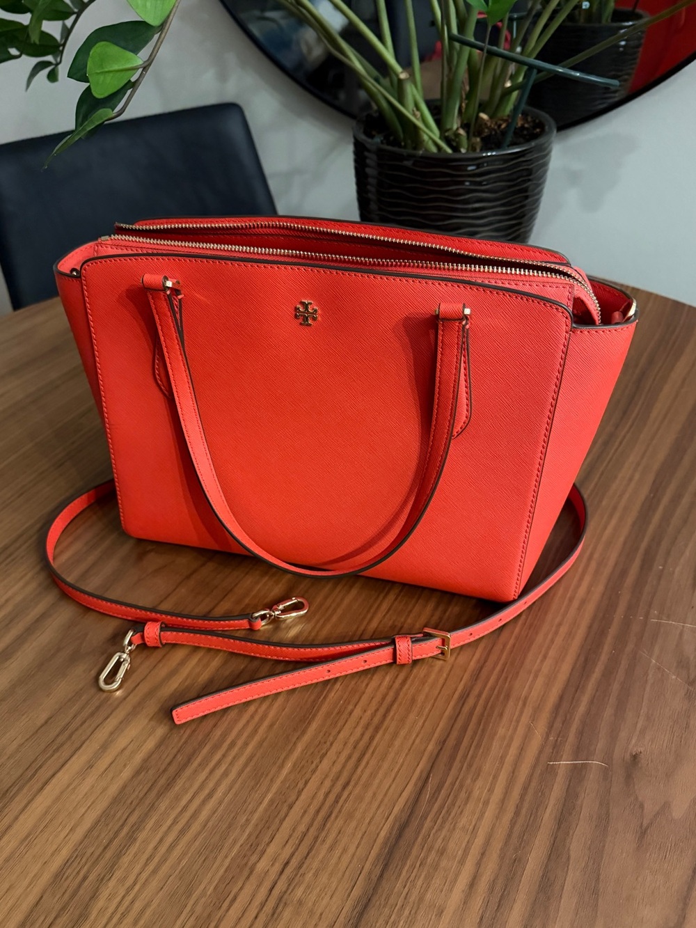 Tory Burch Emerson bag